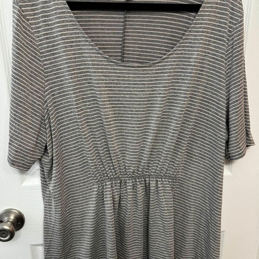 Lane Bryant plus size 22/24 babydoll gray striped top soft